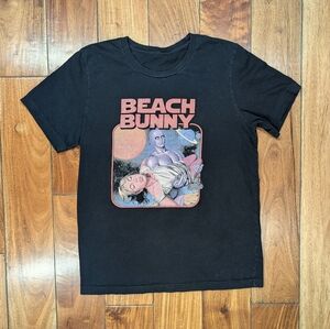 Beach Bunny Tour T-shirt (S)